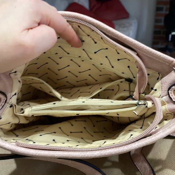 Leader Crossbody bag - Picture 4 of 5